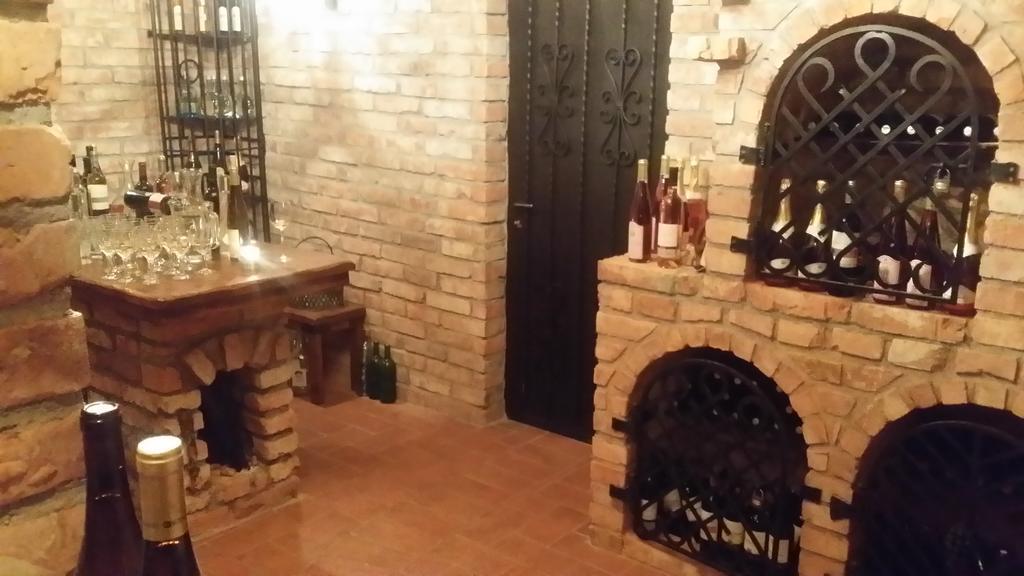 Penzion a Víno Břeclav Exteriér fotografie